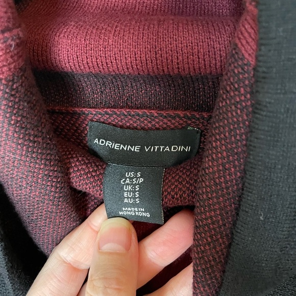 Adrienne Vittadini Buffalo Plaid Cowl Neck Sweater Small - Picture 4 of 5